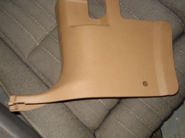 94-04 ford mustang gt cobra tan driver's lower kick panel 95 96 97 98 99 01 02