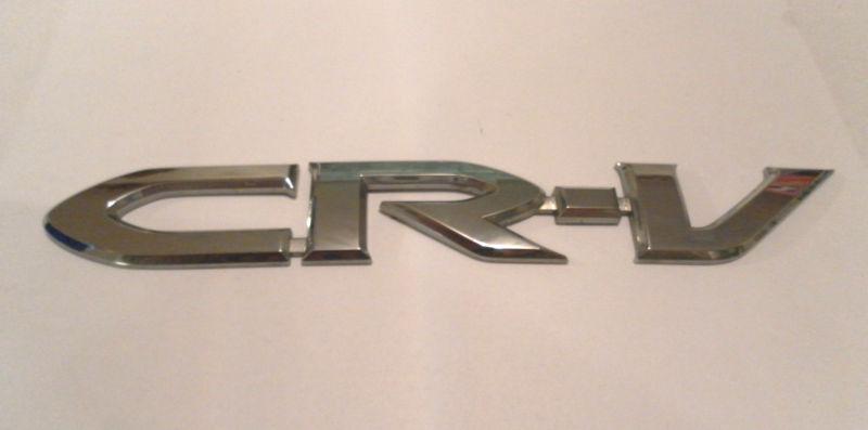 2009-2011 honda cr-v rear emblem part# 75722-swa-003