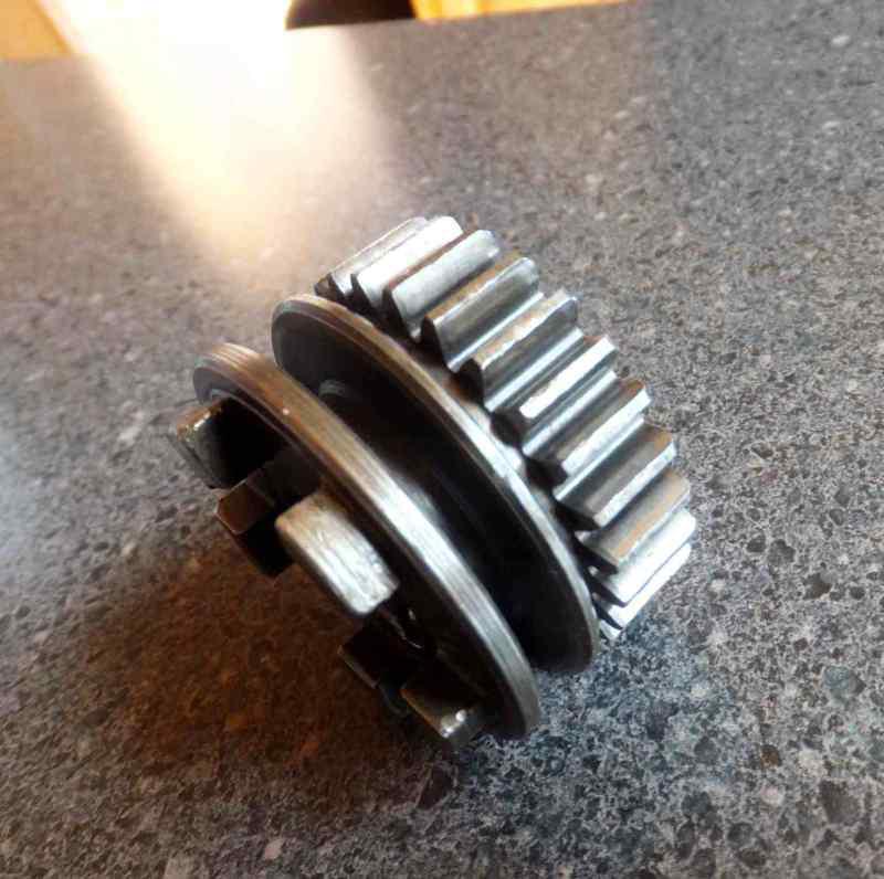 (h4) 1961 165 cc harley hummer transmission gear