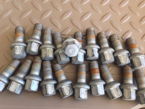 Mercedes benz lugs lug factory oem bolts/nuts m ml320 ml350 sl550 c300 e350 r350