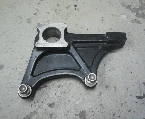 Suzuki 1k 05/06 rear brake hanger