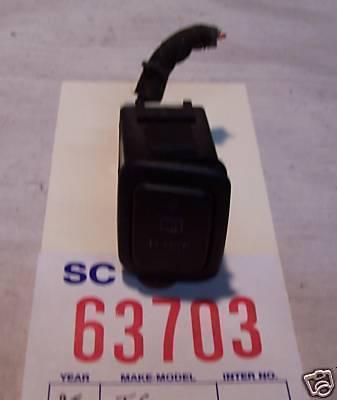 Lincoln 95 town car rear defroster/defogger switch 1995