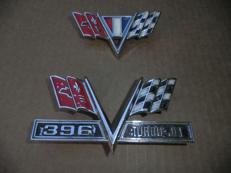 1964-7 original chevrolet 396 turbo-jet & v flag -vintage chrome fender emblems 