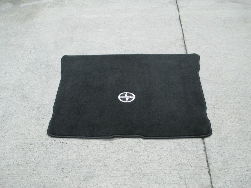 A new genuine toyota scion xb carpeted rear trunk mat(2008-2013)