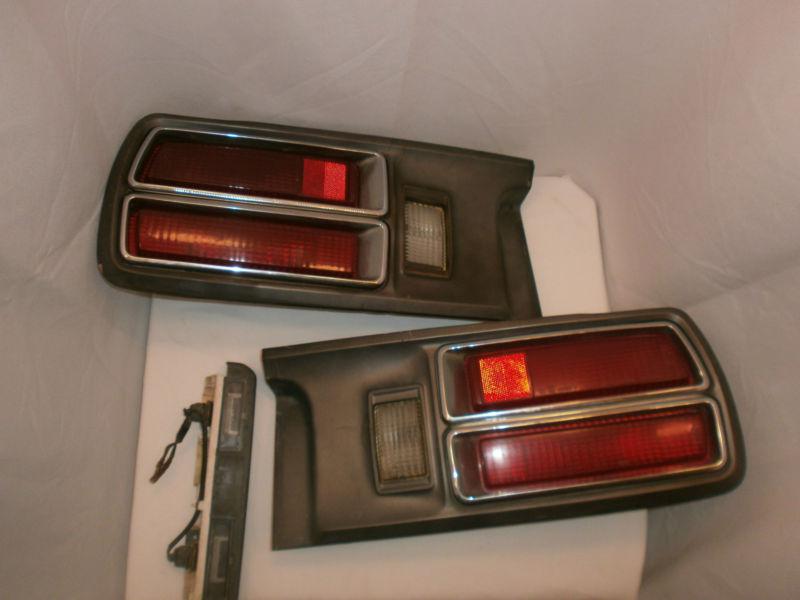 Datsun nissan 280z s30 coupe oem tail light assembly set '75-78 ~(2 sets + more)