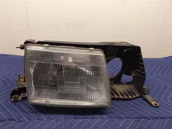 1990-1992 lexus ls400 headlamp rh oem lkq