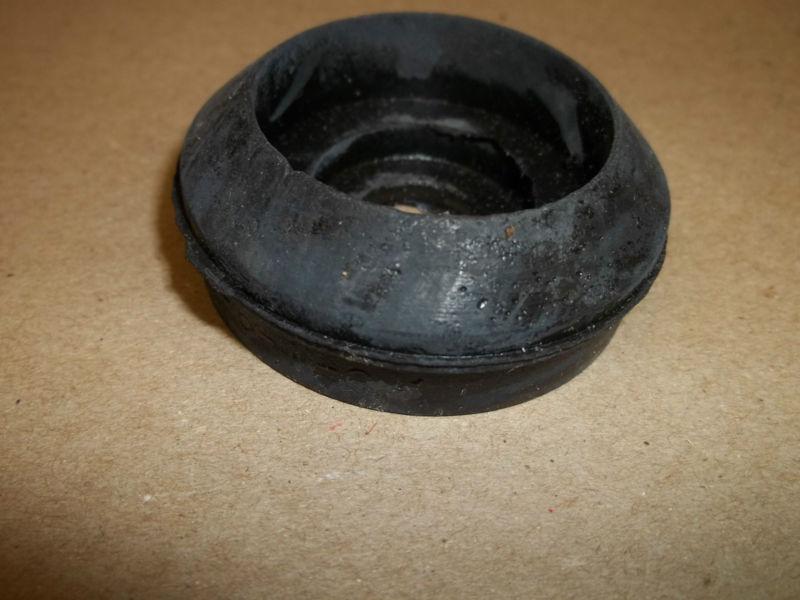 Ford motor company,  absorber   d9az-5400155-b   97 crown vic  "nos"