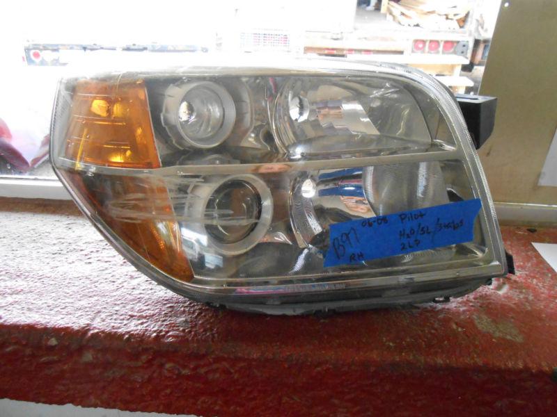 Honda pilot right halogen headlight lamp 2006 2007 2008  passenger