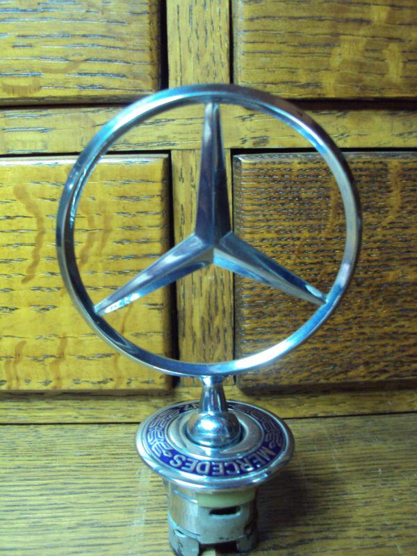 Mercedes benz hood ornament nr