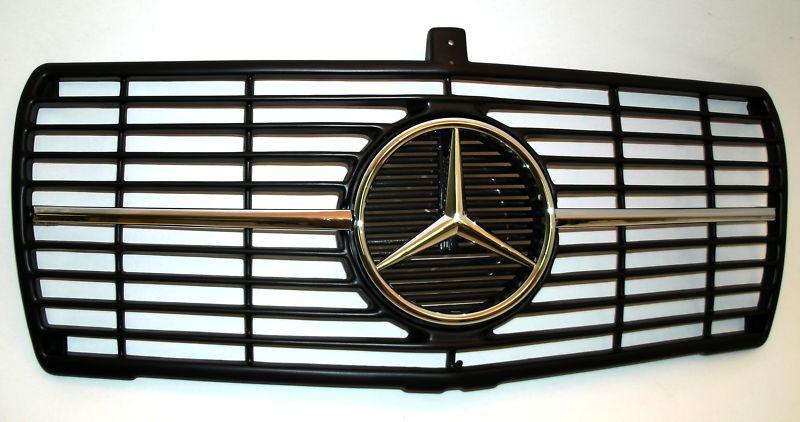 New mercedes benz (sec look) grille insert (sd se sel 300 380 500) 1268880023c