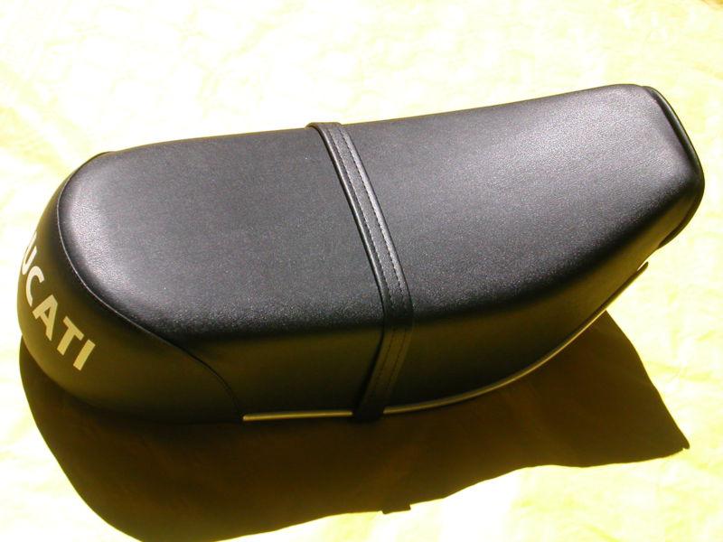 Seat . saddle for ducati single scrambler 1 st  series ( plain ) - perfect