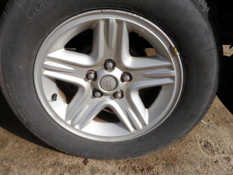 00 01 jeep cherokee 16x7 5 lug used oem aluminum wheel 132801