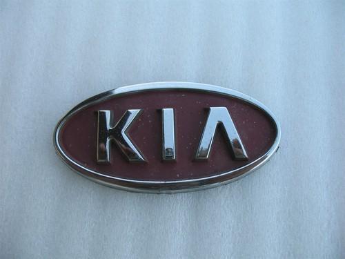 Kia chrome kia oval emblem decal logo red backg spectra sedona rio optima amanti