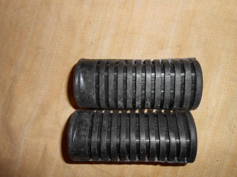 Nos vintage rubber footpegs dirt bike mini bike motorcycle square bracket mount