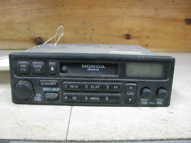 Radio honda accord 1998 98 99 00 01 02 am/fm/cass 336851