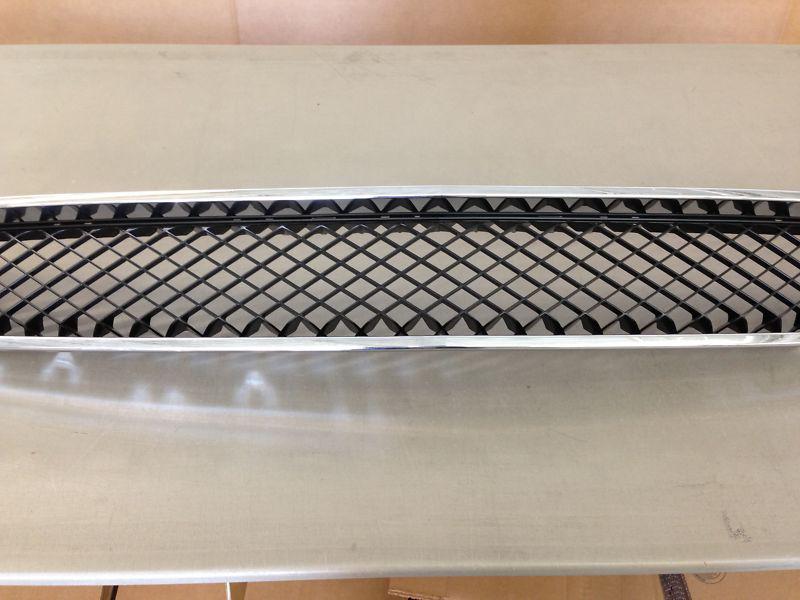 Gm factory lower take off grille tahoe avalanche suburban oem gm