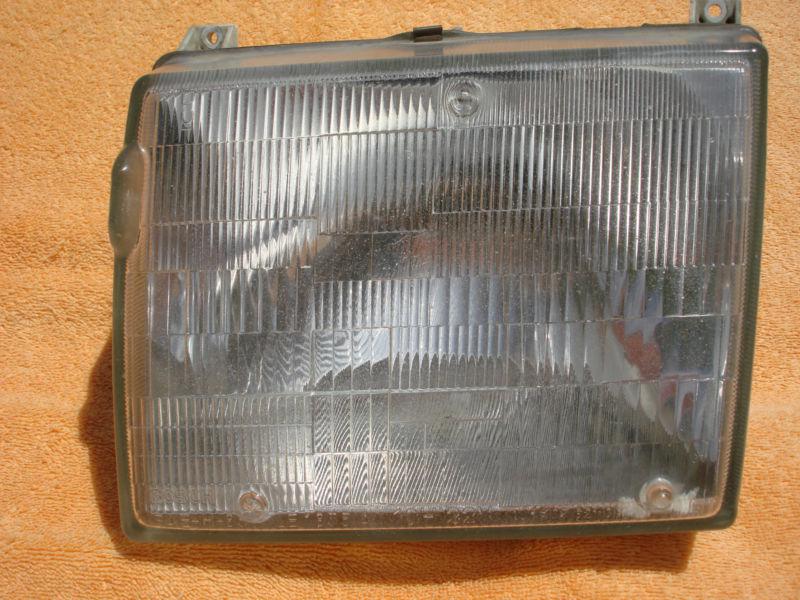 Mercedes headlight head light lamp(left-driver)side 87 300d-glass lens & bulb