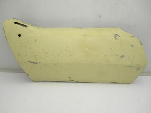 Corvette orig. passengers side rh door shell yellow 1969