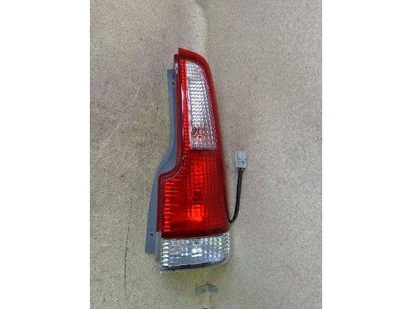 Honda life dunk 2000 rear right combination lamp [1815500]