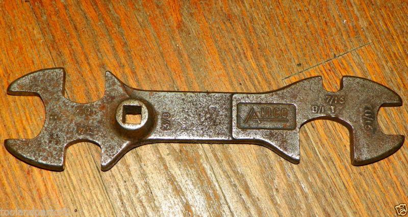 Vintage airco multi wrench 8090028 welders tank wrench