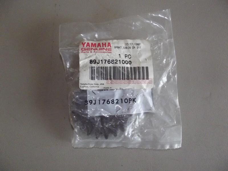 New yamaha drive chain sprocket 21tooth  #89j-17682-10-00