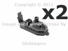 Volvo (94-97) turn signal bulb socket genuine new (2) + 1 year warranty