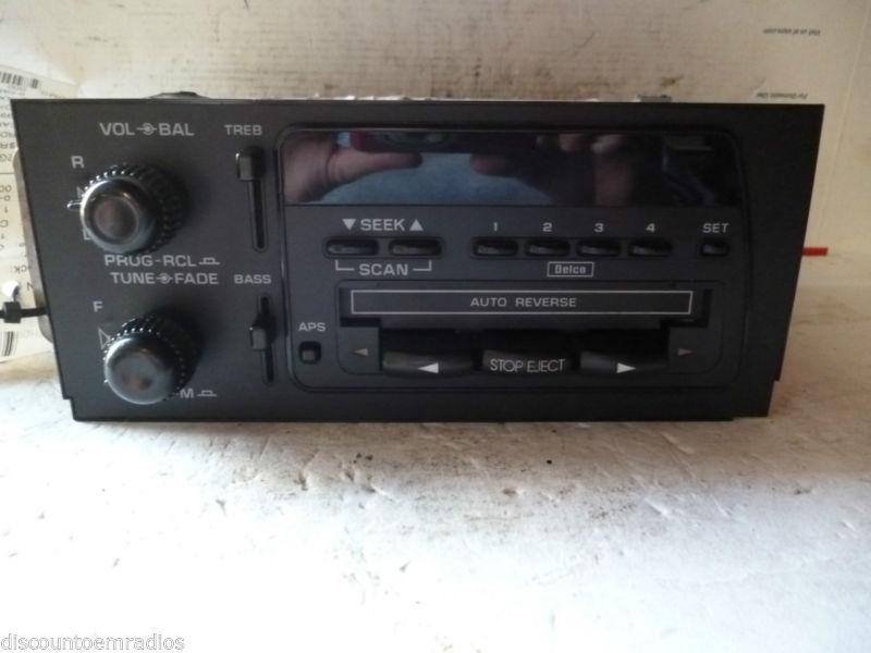 94-96 chevrolet camaro radio cassette player 16195201 *