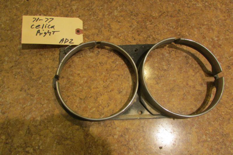 Toyota ra21 ta22 ra24 ra24 ra29 ta27 gt st celica rh headlight trim ring 71-77 z