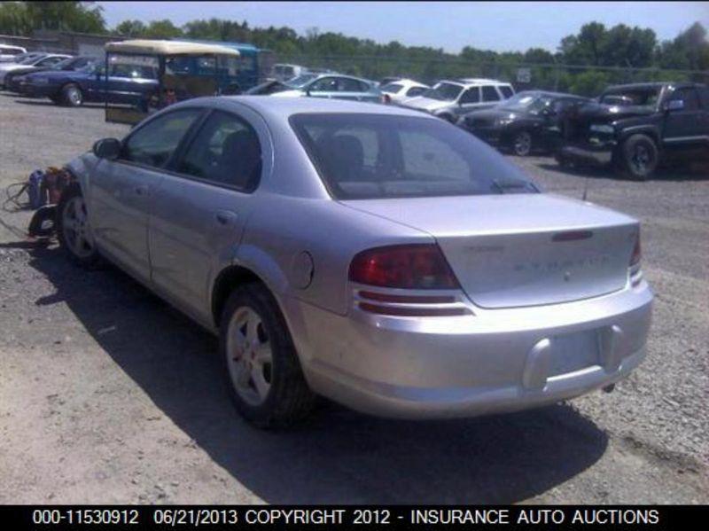 Dodge stratus r taillight (sdn), r. 06