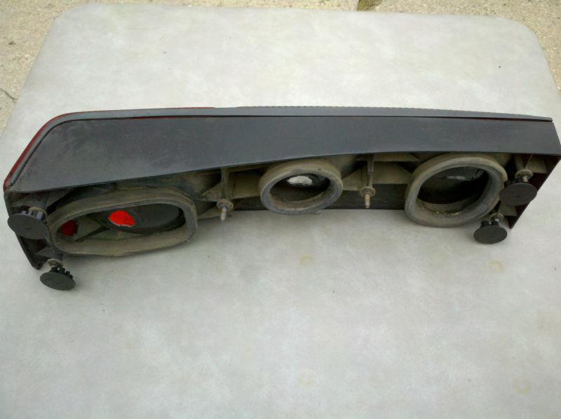 1987,1988,1989,1990,1991,1992,1993 mustang oem tail lights