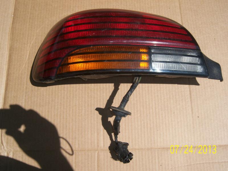 1996 pontiac grand am left side tail light