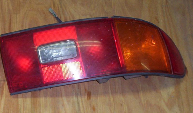 94 95 96 97 98 99 celica right tail light taillight oem