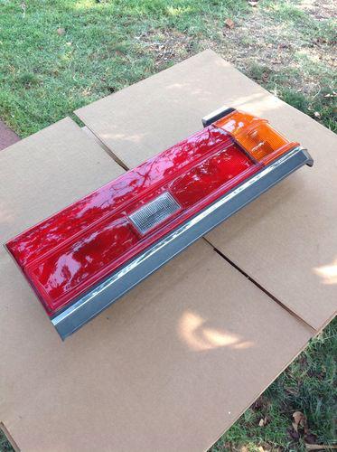 1983 toyota cressida tail light tail lamp passenger side cressida sedan 