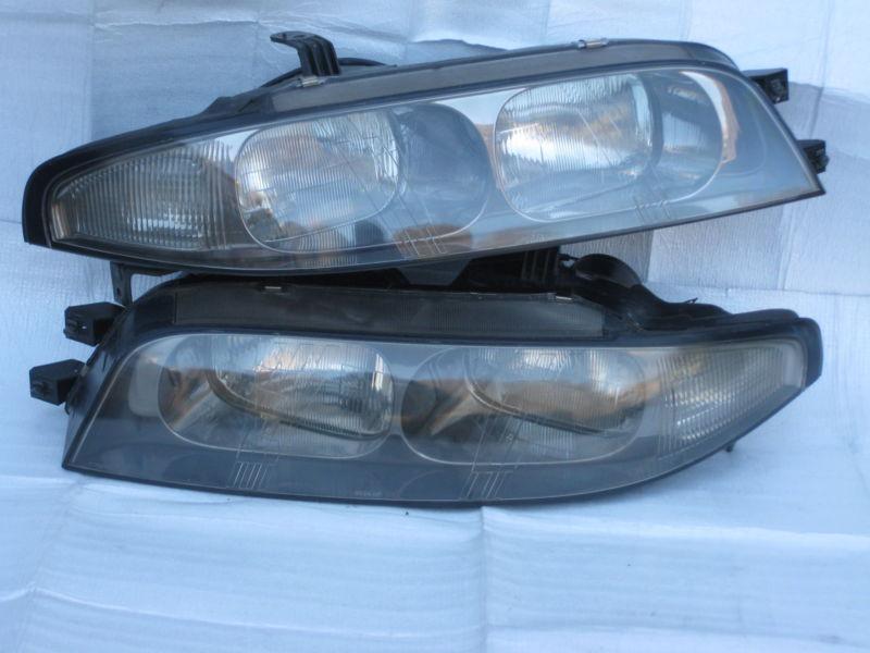 Jdm nissan skyline r33 head lights oem