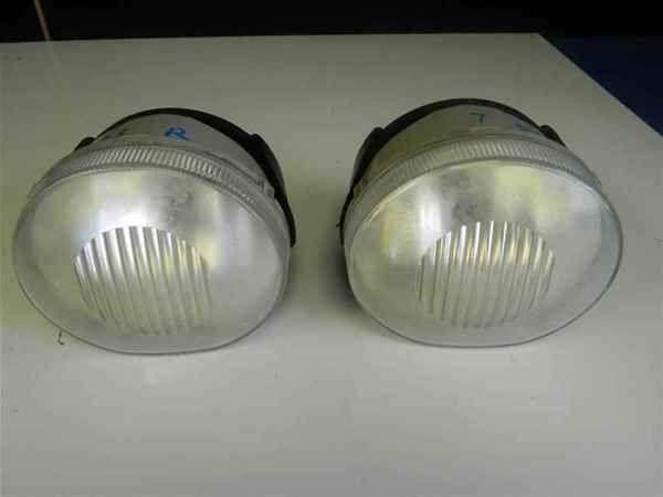 2002 2003 2004 jeep liberty fog lamp set oem