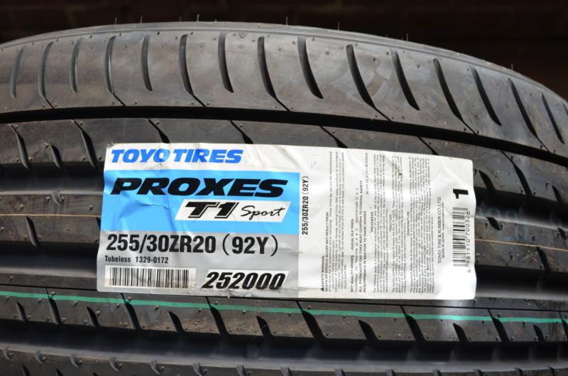 2 new 255 30 20 toyo proxes t1 sport tires