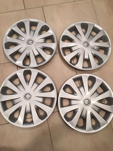 Oem set of 4 2012-2015 nissan versa 15&#034; hubcap wheel covers