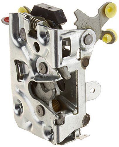 Door latch assembly