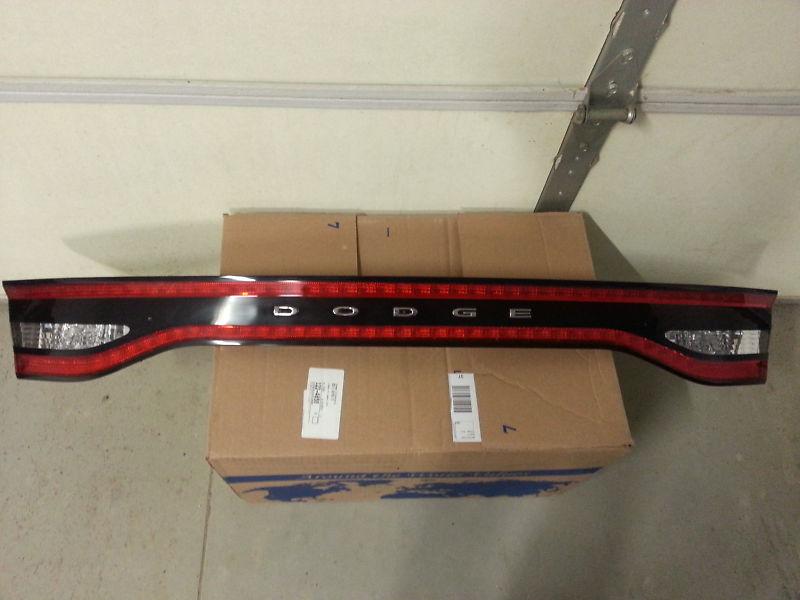 2013 dodge dart light bar non-led trunk light