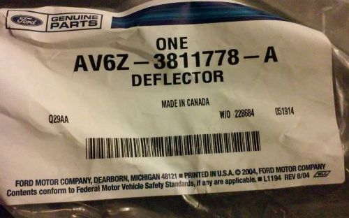 Av6z-3811778-a new oem right rear deflector