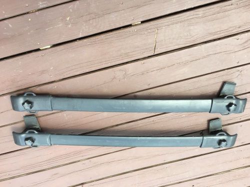 Factory luggage rack cross bars for 2011 toyota sienna