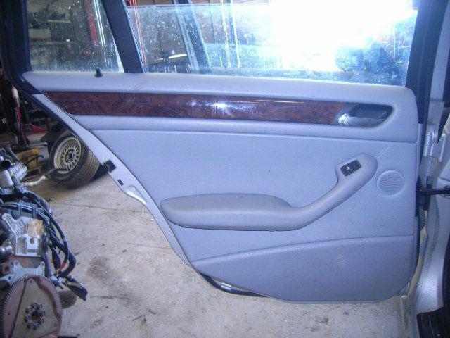 Bmw 323i wagon e46 interior door panel assembly l/r v11203