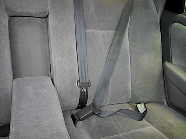 1999 toyota camry rear seat belt & retractor only center gray