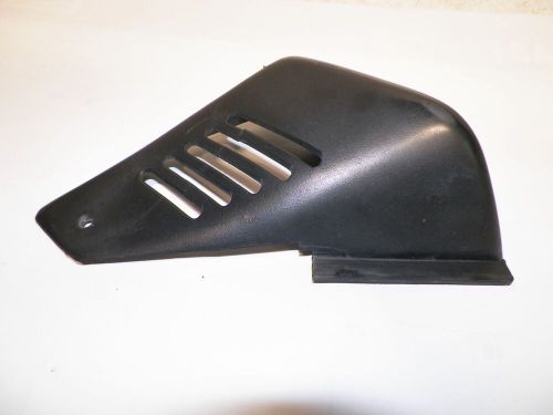 1988 bayliner capri front starboard (right) side window insert trim vent 87,88