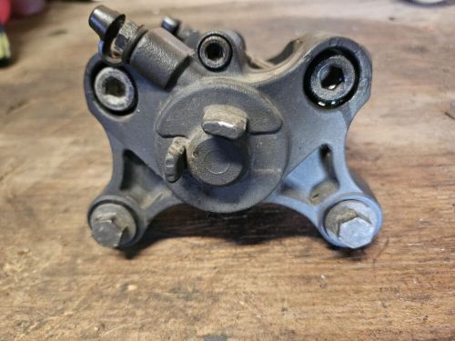 2002 02 yamaha sx viper sxv700 sxv 700 srx700 vmax v-max brake caliper/pads