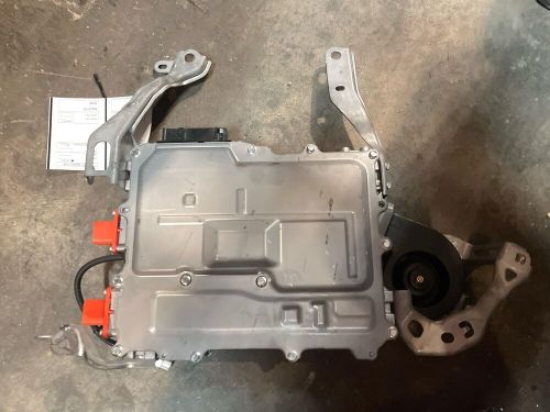 21 22 23 toyota rav-4 charger sub assembly - g909942052 oem