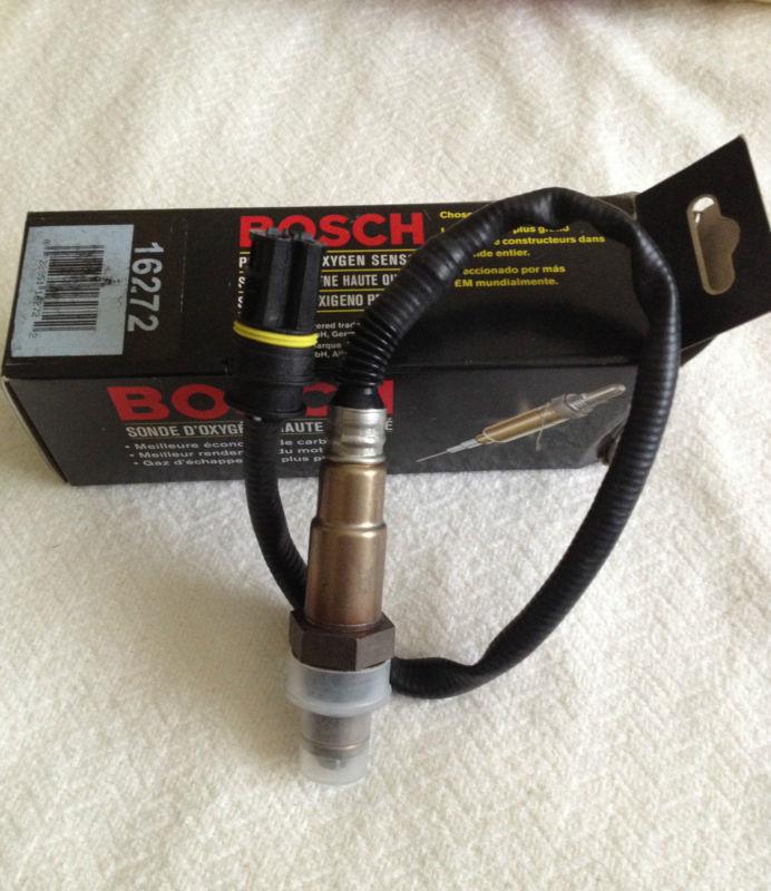 Bosch 16272 oxygen sensor - brand new- no reserve