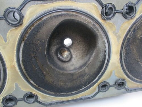 858406t05 mercury mariner outboard  dfi 135 150 hp starboard cylinder head