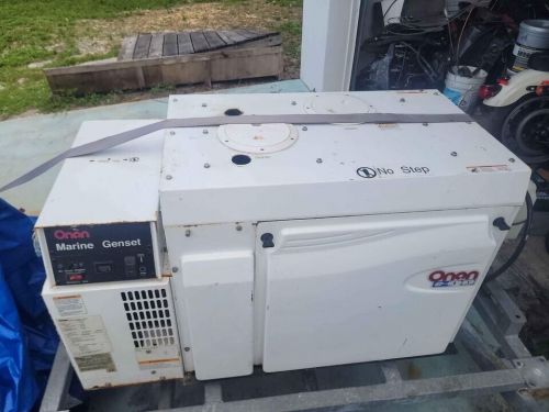 Cummins onan 21.5mdkbr 21.5 / 17  kw marine generator, 60 hz, 1 phase - perfect