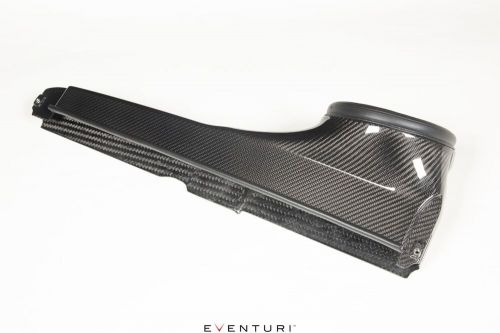 Eventuri carbon intake induction kit for audi s3 8y mk4 eve-8ys3-cf-int